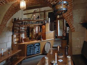 In der Schlossbrauerei Weesenstein erfahren Sie bei Weesensteiner Schlossbräu Wissenswertes über die hiesige Brautradition In der Schlossbrauerei Weesenstein erfahren Sie bei Weesensteiner Schlossbräu Wissenswertes über die hiesige Brautradition